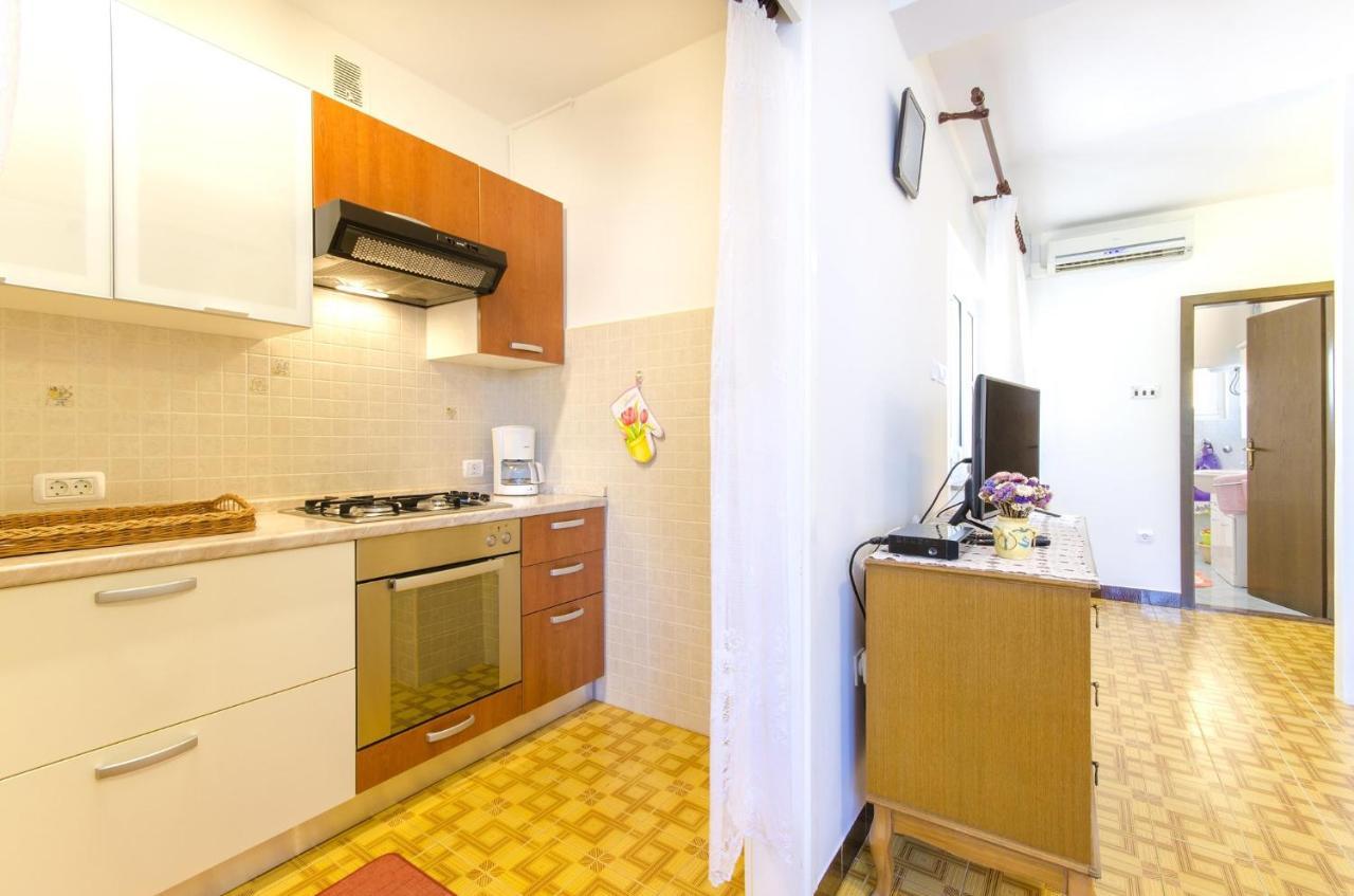Apartment In Rovinj/Istrien 11533 Bagian luar foto